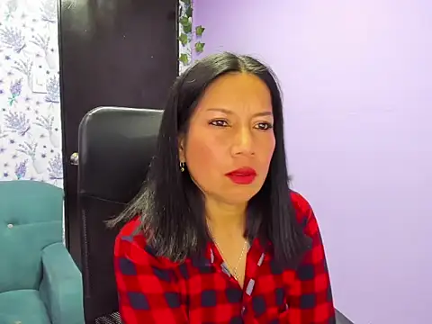 Megan Collinss  online show from 10/09/25, 02:04