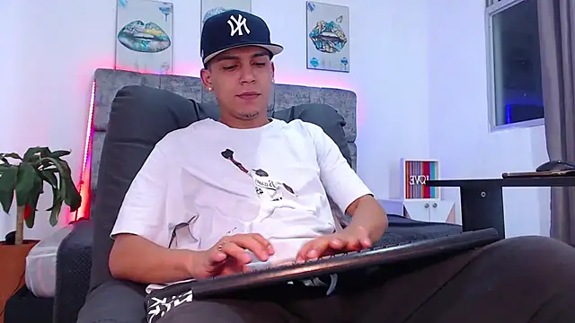 david santos16 online show from 11/02/25, 11:51