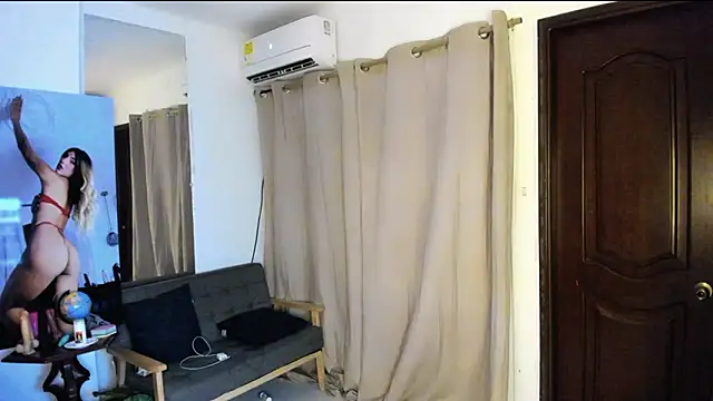 zou quira online show from 02/20/26, 01:33