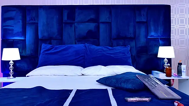 Samanta Isel online show from 11/24/25, 03:06