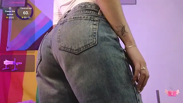 bella thixx online show from 01/15/26, 03:00