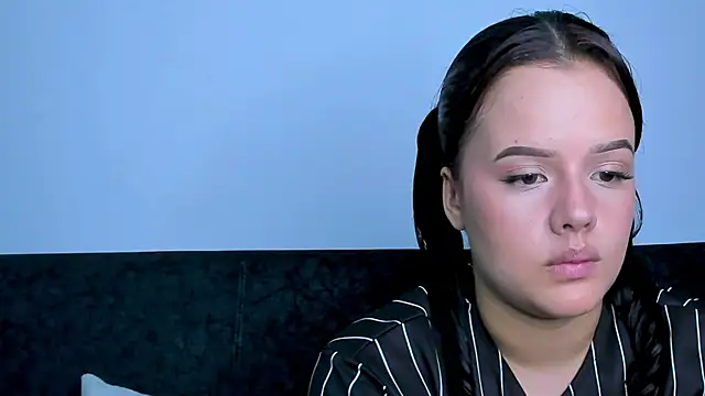 sweet lily26 online show from 09/14/25, 02:22