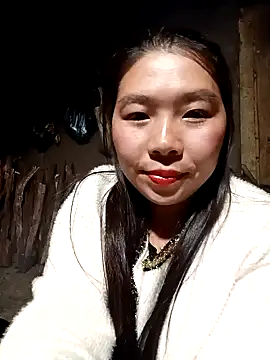 quynhkoolbae online show from 12/21/25, 01:40