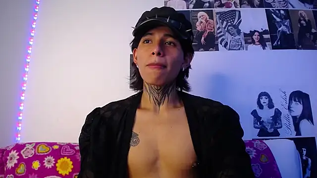 Snapshot of bellamy_095 chatting on 02/12/26, 09:10 bellamy 095 online show from 02/12/26, 09:10