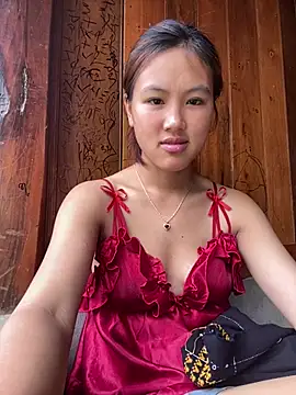 Snapshot of May_nhi chatting on 06/24/26, 01:48 May nhi online show from 06/24/26, 01:48