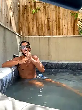 husbandandwifetobe online show from 09/26/25, 10:30