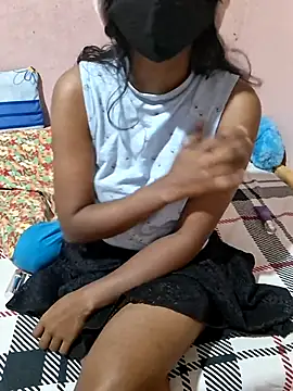 Snapshot of sunny_sweet chatting on 07/19/26, 02:26 sunny sweet online show from 07/19/26, 02:26