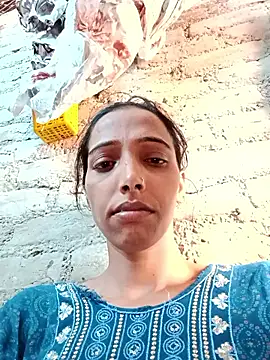 Pinki thakur 1 online show from 10/16/25, 04:02