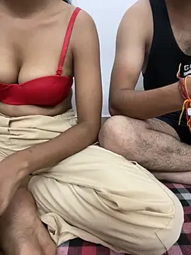 Snapshot of Hot_Nude45 chatting on 10/17/25, 11:35 Hot Nude45 online show from 10/17/25, 11:35