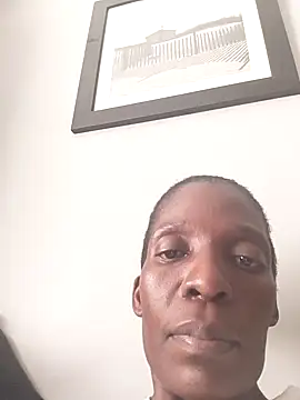 londie2 online show from 09/17/25, 10:28