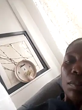 londie2 online show from 11/14/25, 06:45