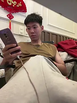 linh21107 online show from 05/09/26, 12:32