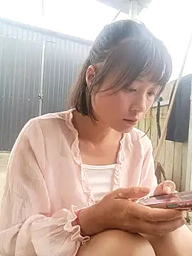 linda bae00 online show from 05/08/26, 12:27
