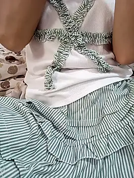 linda bae00 online show from 06/01/26, 07:21