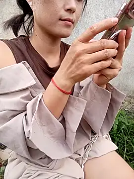 Snapshot of linda_bae00 chatting on 07/14/26, 10:21 linda bae00 online show from 07/14/26, 10:21