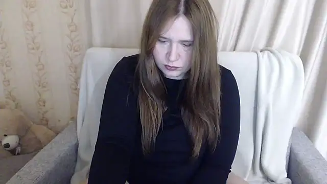 Snapshot of AdelinaLawson chatting on 12/15/24, 12:38 AdelinaLawson online show from 12/15/24, 12:38