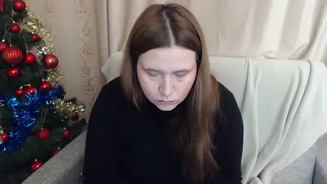 Snapshot of AdelinaLawson chatting on 01/01/25, 12:11 AdelinaLawson online show from 01/01/25, 12:11