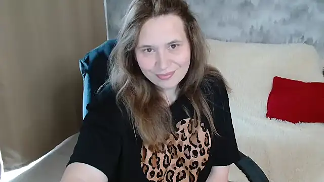 AdelinaLawson online show from 06/06/26, 05:45