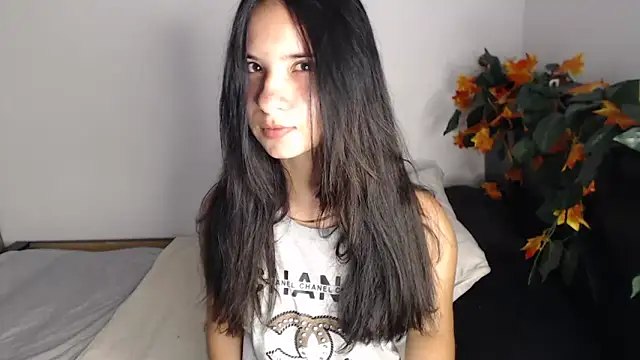 Snapshot of __abrill__ chatting on 10/18/25, 10:10   abrill   online show from 10/18/25, 10:10