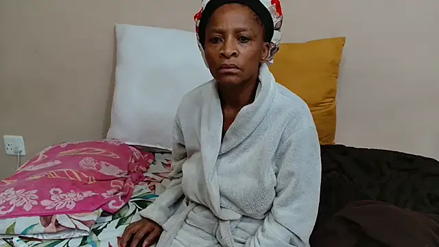 SugarPoppy24xxx online show from 11/11/25, 06:02