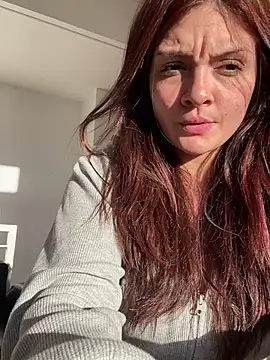 Danielaeliana online show from 07/02/26, 07:53