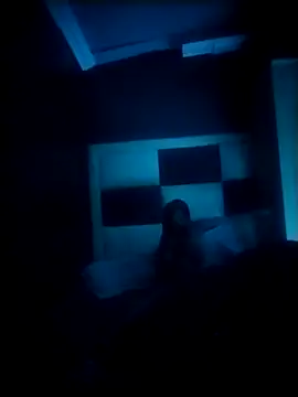 TinnyVsGiant online show from 09/23/25, 08:34