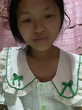 Snapshot of milo_bae chatting on 05/04/26, 03:08 milo bae online show from 05/04/26, 03:08