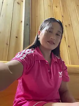 phungtiti online show from 10/18/25, 11:00