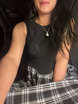 EmLy02 online show from 02/01/26, 07:40