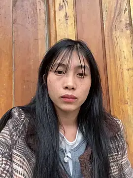 EmLy02 online show from 02/02/26, 08:24