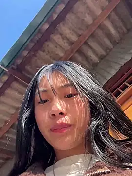 EmLy02 online show from 02/26/26, 12:53