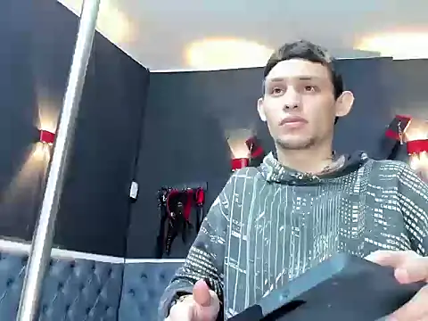 Snapshot of Asmodeo_24 chatting on 11/10/25, 12:04 Asmodeo 24 online show from 11/10/25, 12:04