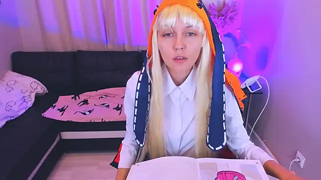 Mia meowXkiss online show from 10/01/25, 04:24