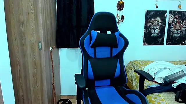 Snapshot of javiersexymann chatting on 01/09/25, 11:02 javiersexymann online show from 01/09/25, 11:02