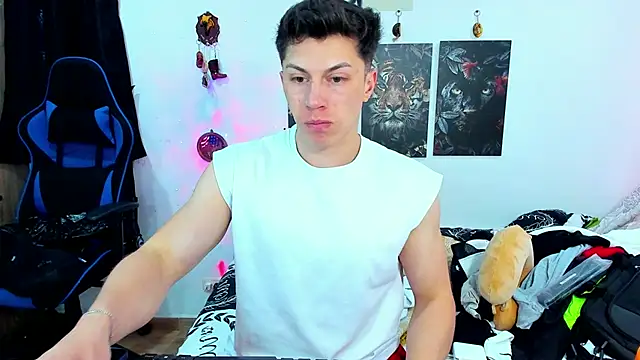 Snapshot of javiersexymann chatting on 01/27/25, 09:22 javiersexymann online show from 01/27/25, 09:22