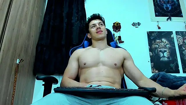 Snapshot of javiersexymann chatting on 02/23/25, 03:35 javiersexymann online show from 02/23/25, 03:35