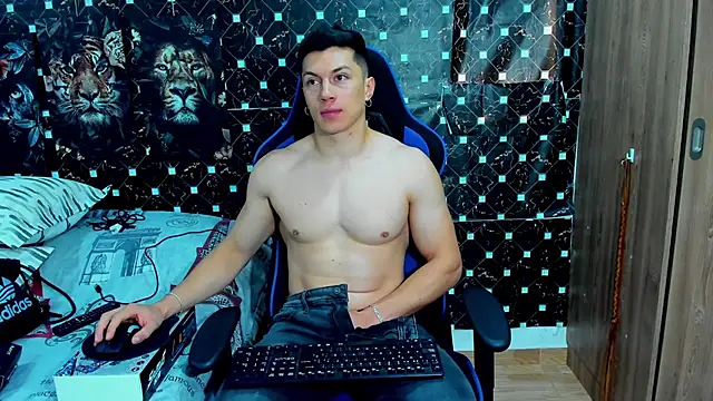 javiersexymann online show from 02/06/26, 08:34