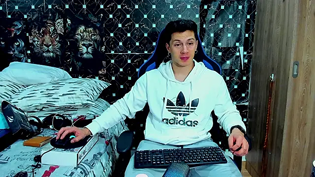 javiersexymann online show from 02/25/26, 06:23