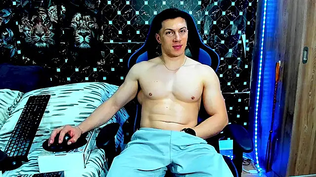 javiersexymann online show from 07/21/26, 04:37