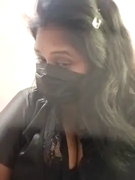 chaitara-reddy online show from 10/12/25, 08:35