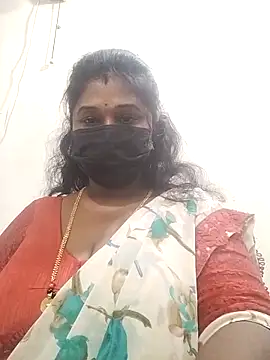 chaitara-reddy online show from 10/27/25, 03:05