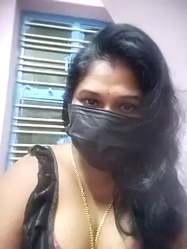 chaitara-reddy online show from 10/29/25, 05:04