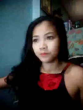 Snapshot of pinay_bellaxx chatting on 10/13/25, 05:07 pinay bellaxx online show from 10/13/25, 05:07