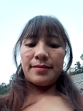 Snapshot of Mini3333 chatting on 10/10/25, 10:36 Mini3333 online show from 10/10/25, 10:36