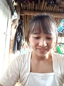 Snapshot of Mini3333 chatting on 10/28/25, 08:40 Mini3333 online show from 10/28/25, 08:40