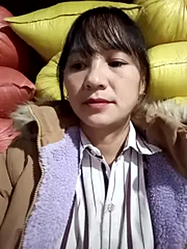 Snapshot of Mini3333 chatting on 11/20/25, 10:15 Mini3333 online show from 11/20/25, 10:15