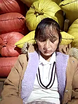 Snapshot of Mini3333 chatting on 11/28/25, 01:14 Mini3333 online show from 11/28/25, 01:14