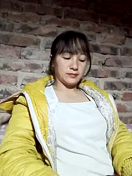 Snapshot of Mini3333 chatting on 12/04/25, 04:38 Mini3333 online show from 12/04/25, 04:38