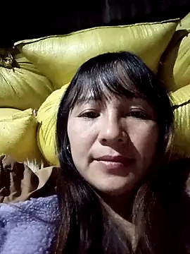 Snapshot of Mini3333 chatting on 12/20/25, 11:39 Mini3333 online show from 12/20/25, 11:39