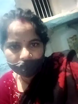 JULEE-740 online show from 11/04/25, 10:42